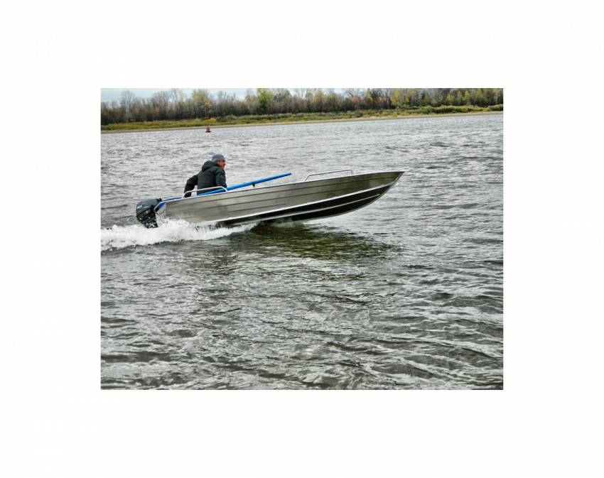 Wyatboat-390 M