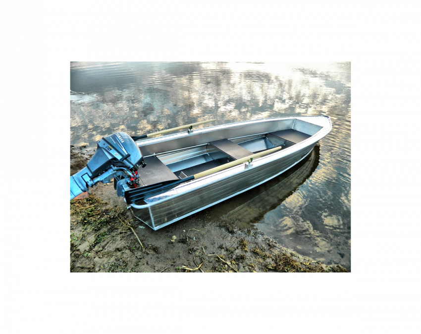 Wyatboat 390 У